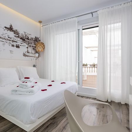 Hotel Abril 37 Ciutadella  Eksteriør billede