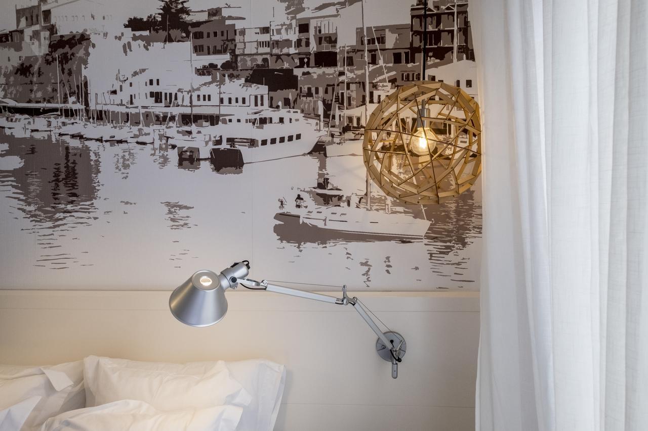 Hotel Abril 37 Ciutadella  Eksteriør billede